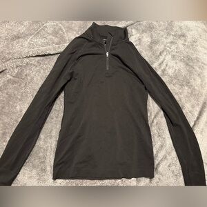 Figs Seamless Black Top